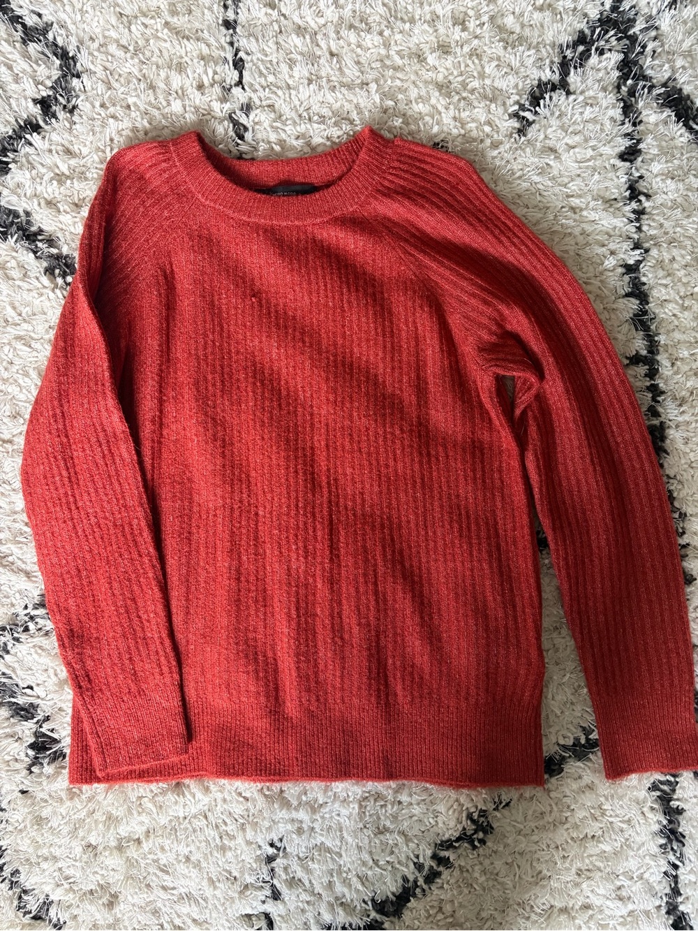 Vero Moda Ribbed Crewneck Sweater in Rust Red